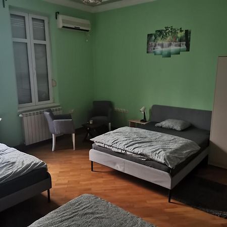 نزل بلغرادفي Cozy Palace المظهر الخارجي الصورة